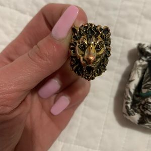 Gucci Lion Head Ring Size 7.25 Authentic
